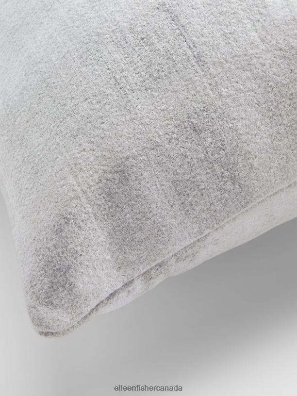 EILEEN FISHER Waste No More Felted Pillow 18\" by 18\" Women WHITE/ASH Accessories 024FN1204